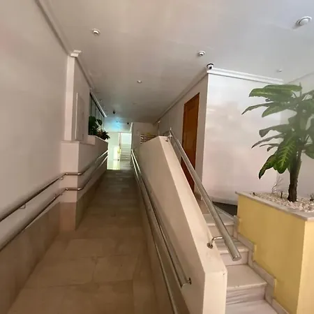 Close To Shops And Restaurants Apartament Torrevieja